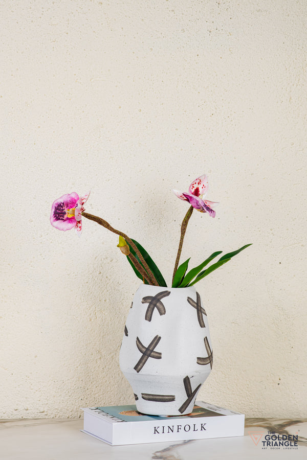 Nexra Ceramic Vase