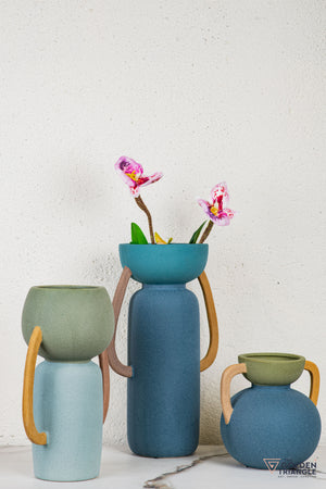 Meno Ceramic Vase