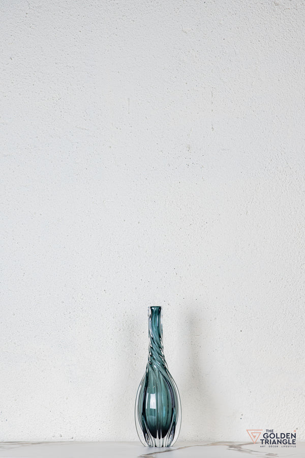 Elara Glass Vase