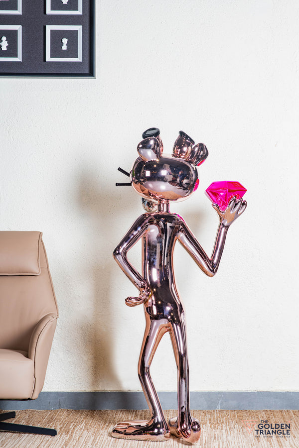 Paul Panther Sculpture