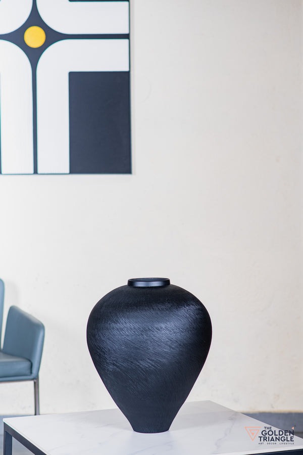 Travora Ceramic Vase