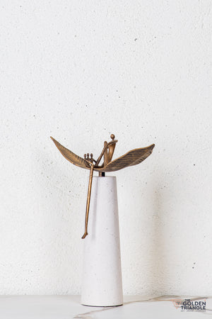 Avira Abstract Sculpture - Antique Gold