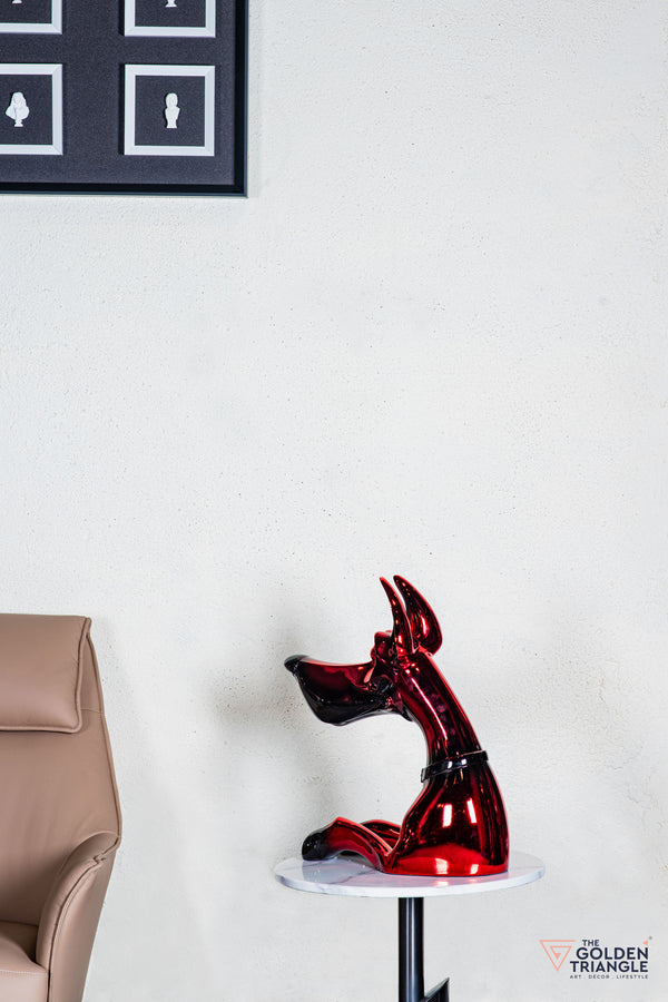 Scooby Dob Sculpture - Red/Black