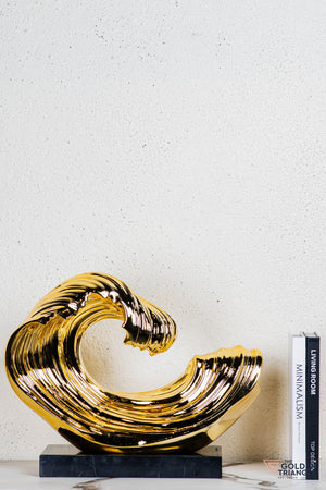 Vigne Abstract Sculpture - Gold
