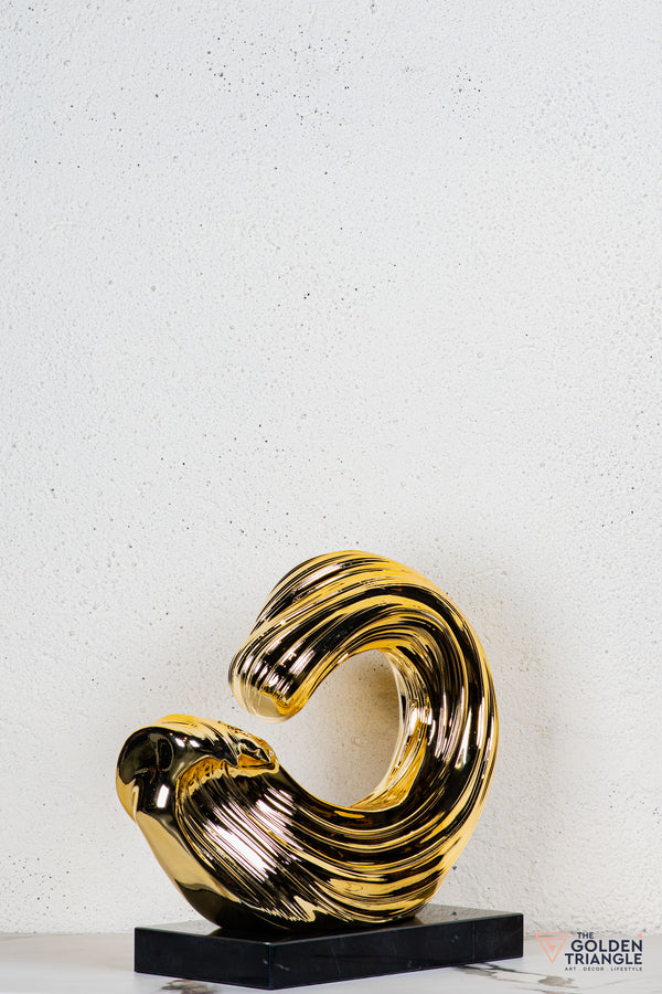 Vigne Abstract Sculpture - Gold