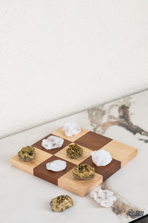 Kynor Game Tabletop Decor