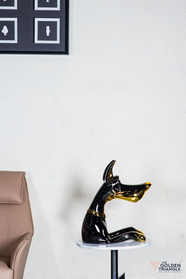Scooby Dob Sculpture - Gold/Black