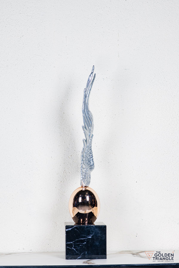 Feathra Abstract Sculpture