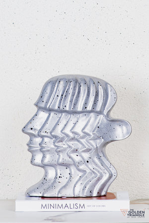 Mizu Abstract Tabletop Décor