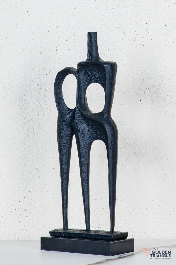 Everen Sculpture - Black