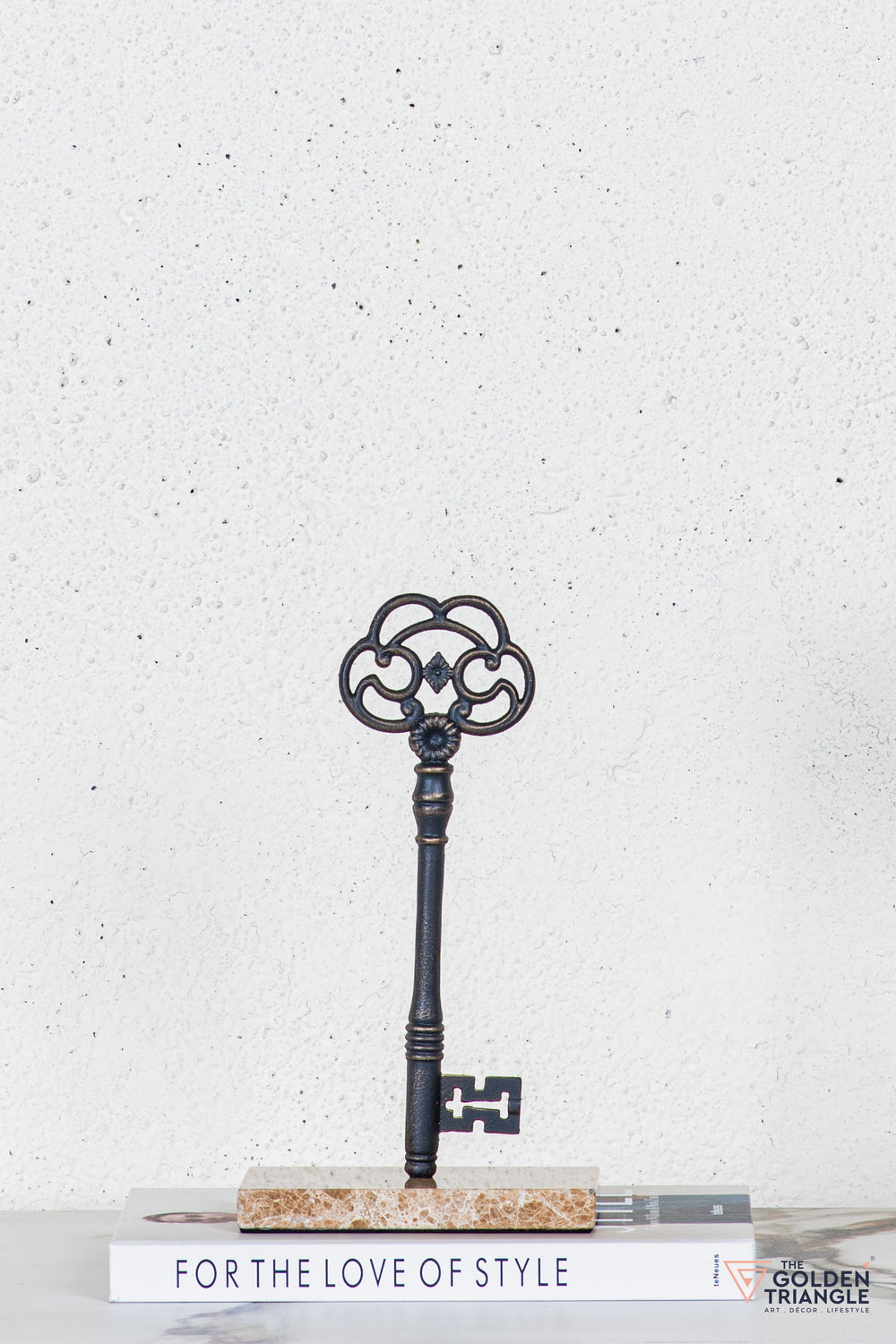Kumi Key TableTop Decor
