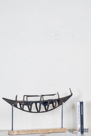 Vanta Abstract Sculpture