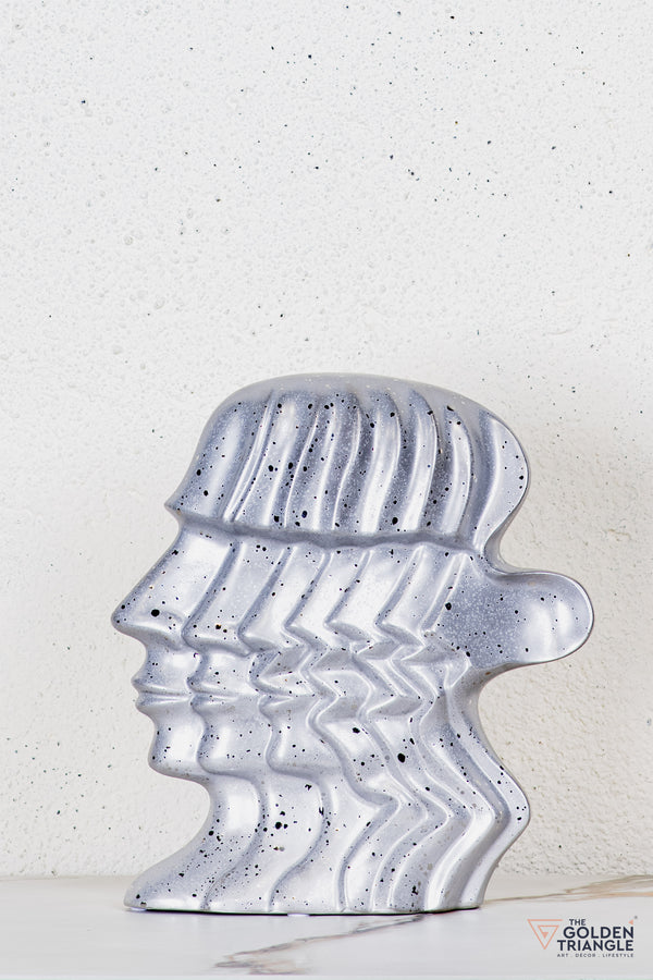 Mizu Abstract Tabletop Décor