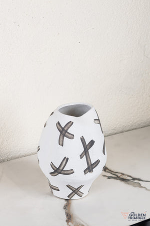 Nexra Ceramic Vase