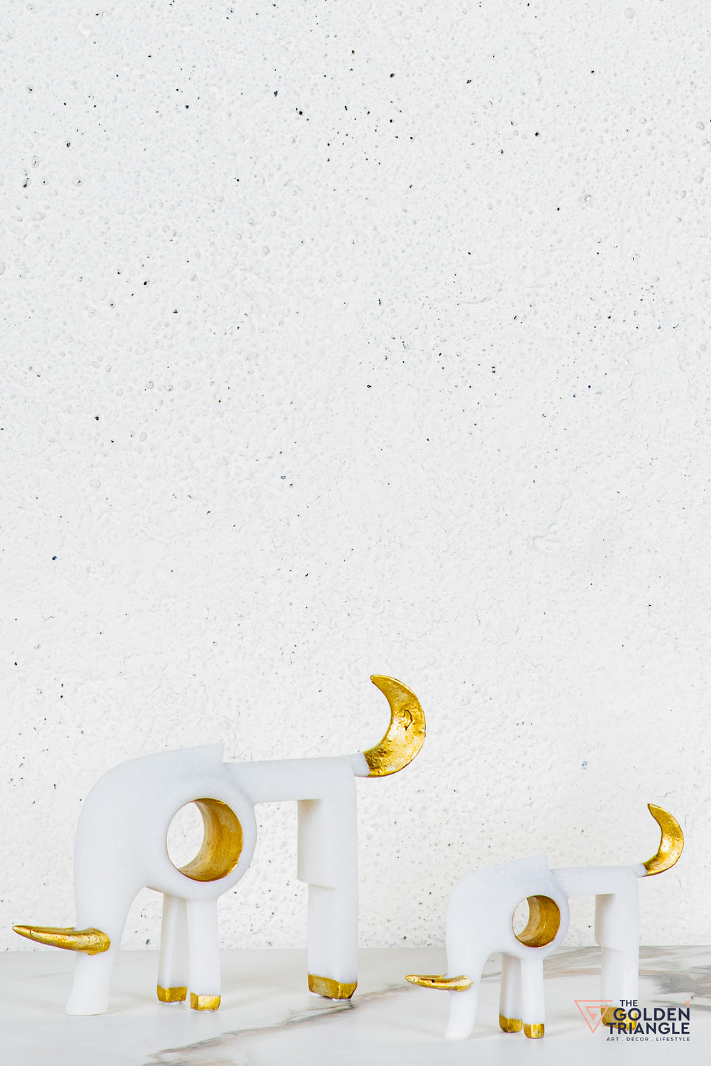 Zane Bull TableTop Decor - White