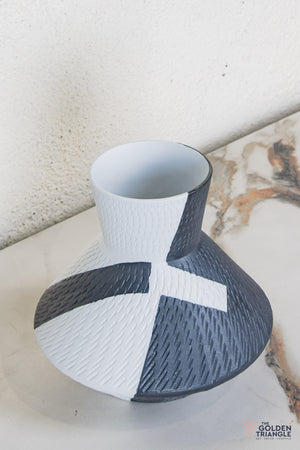 Vero Ceramic Vase