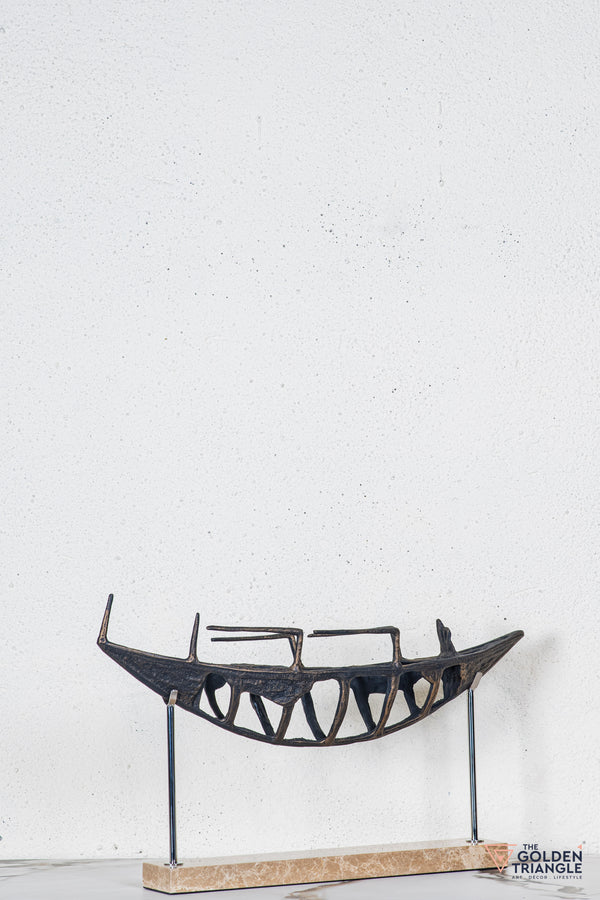 Vanta Abstract Sculpture