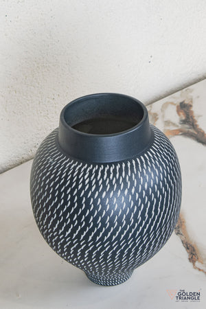 Arista Ceramic Vase