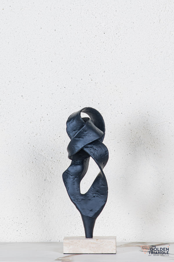 Riya Abstract Tabletop Decor