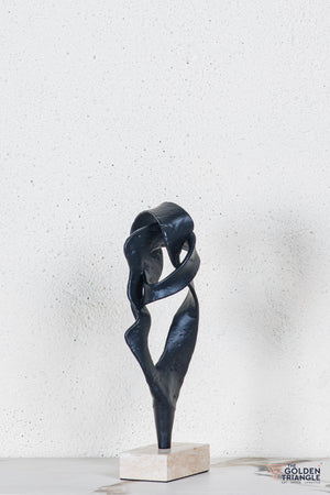 Riya Abstract Tabletop Decor