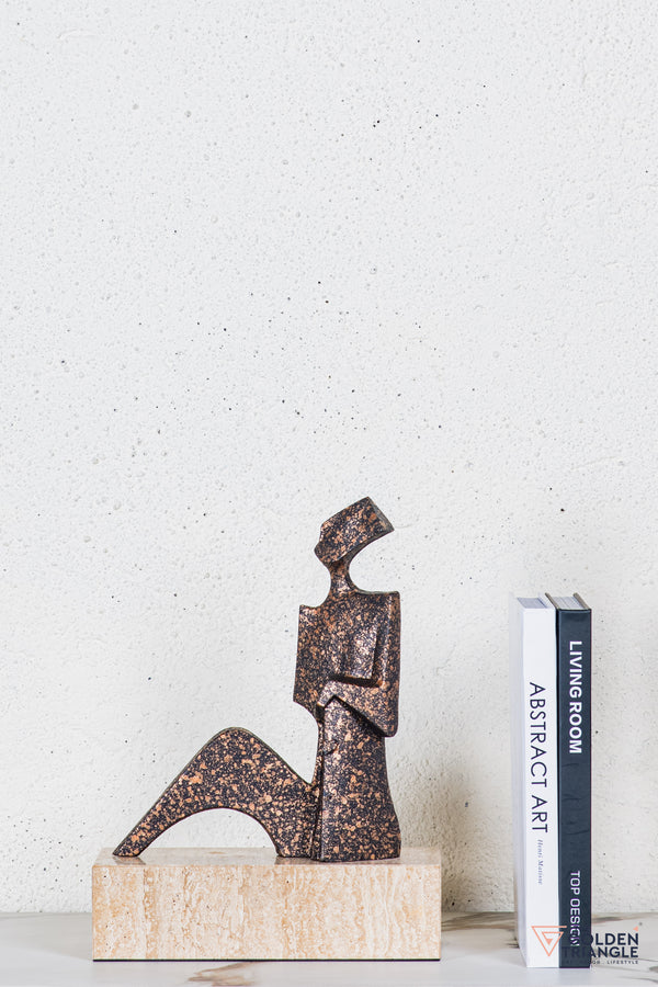 Aru Abstract Tabletop Decor