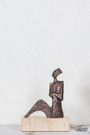 Aru Abstract Tabletop Decor