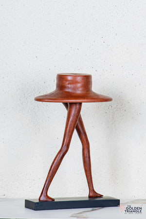 Kuro Hat Tabletop Décor