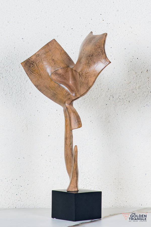 Virelle Sculpture