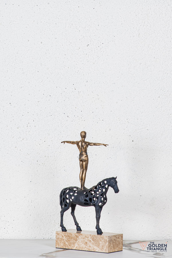 Nox Gymnast Sculpture (C)