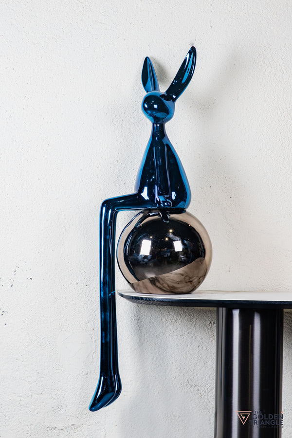 Mr.Fuzzle Sitting On Sphere - Blue