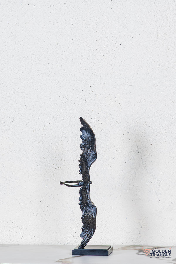Lumo Bord Abstract Sculpture