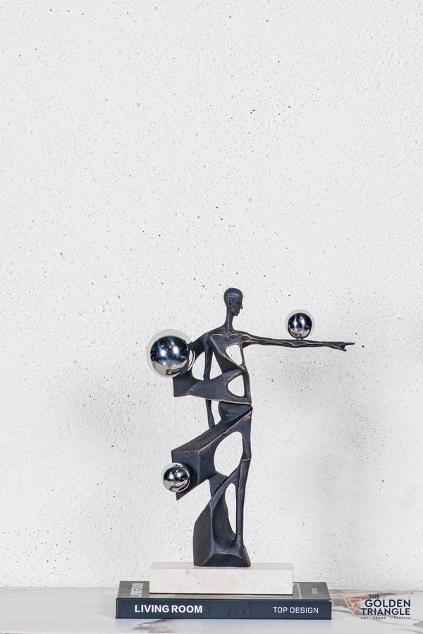 Kiya Abstract Tabletop Decor
