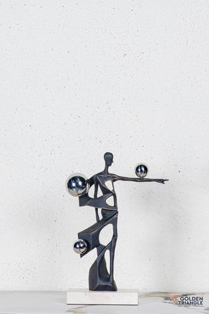 Kiya Abstract Tabletop Decor