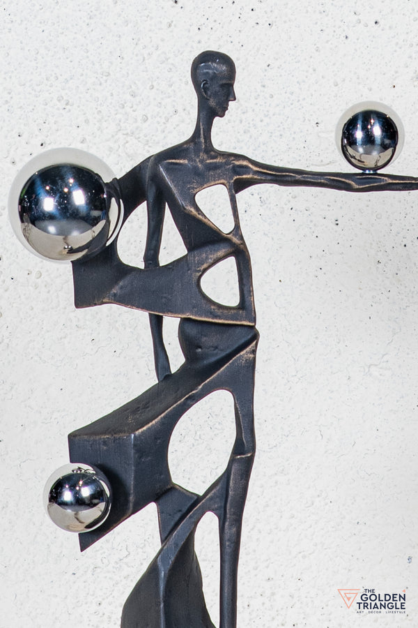 Kiya Abstract Tabletop Decor