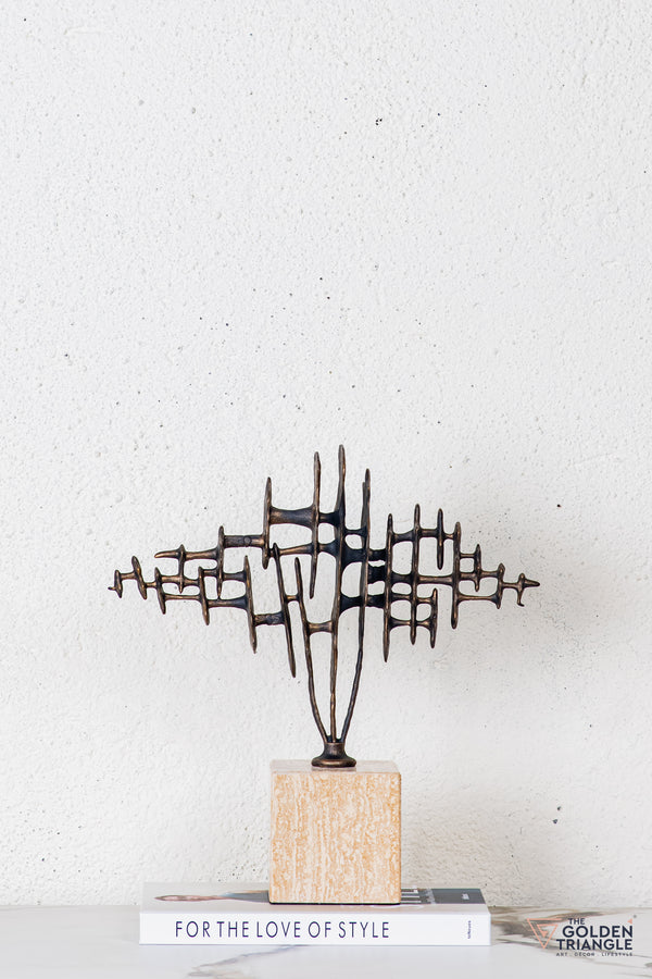 Lyvon Abstract Sculpture - Antique Black