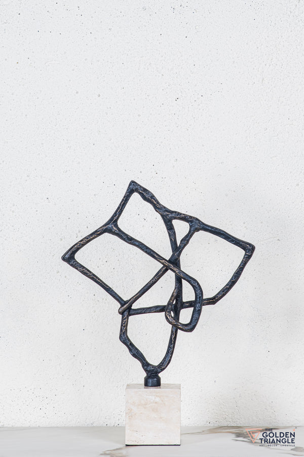 Aska Abstract TableTop Decor