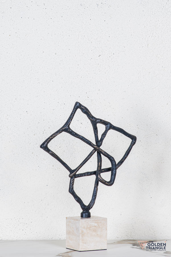 Aska Abstract TableTop Decor