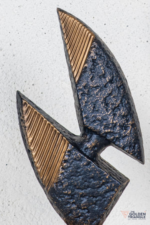 Axen Abstract TableTop Decor