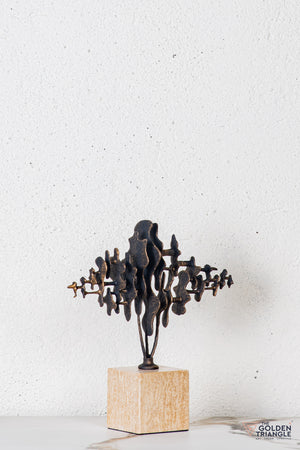Lyvon Abstract Sculpture - Antique Black