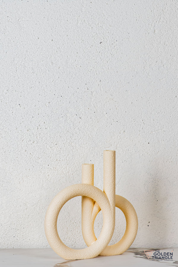 Sylo Resin Vase - Beige