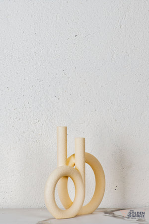 Sylo Resin Vase - Beige