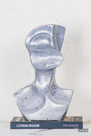 Coraen Abstract Tabletop Décor