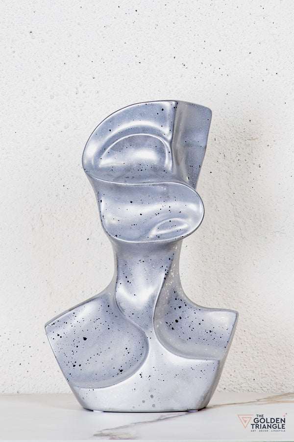 Coraen Abstract Tabletop Décor