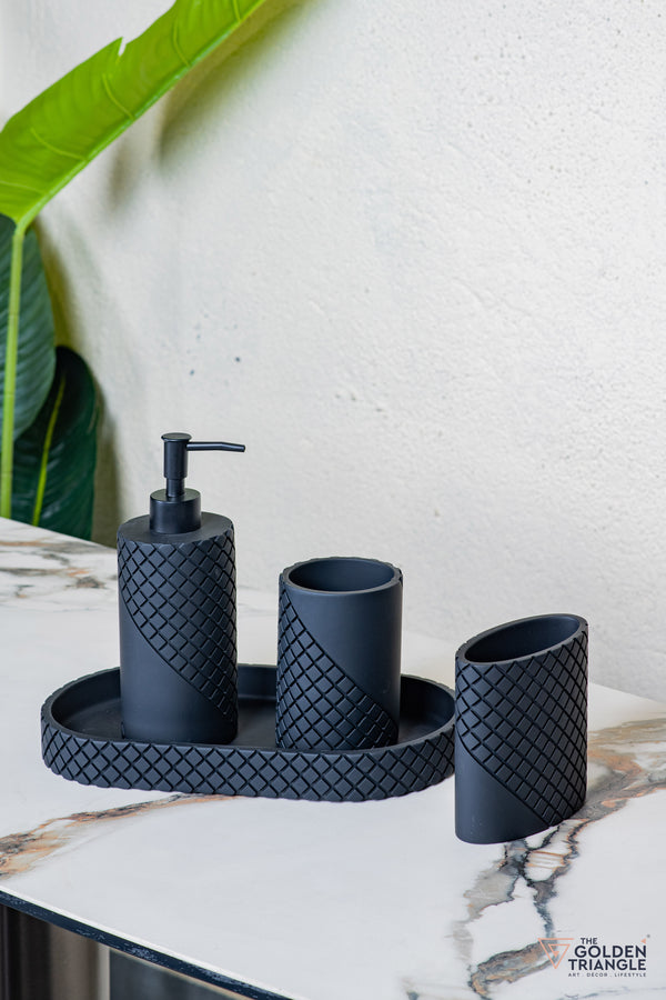 Flux Bathroom Set - Set of 4