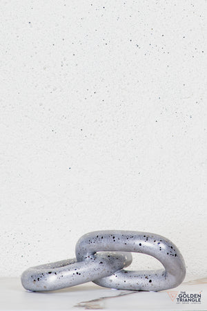 Halo Ceramic Chain Tabletop Décor