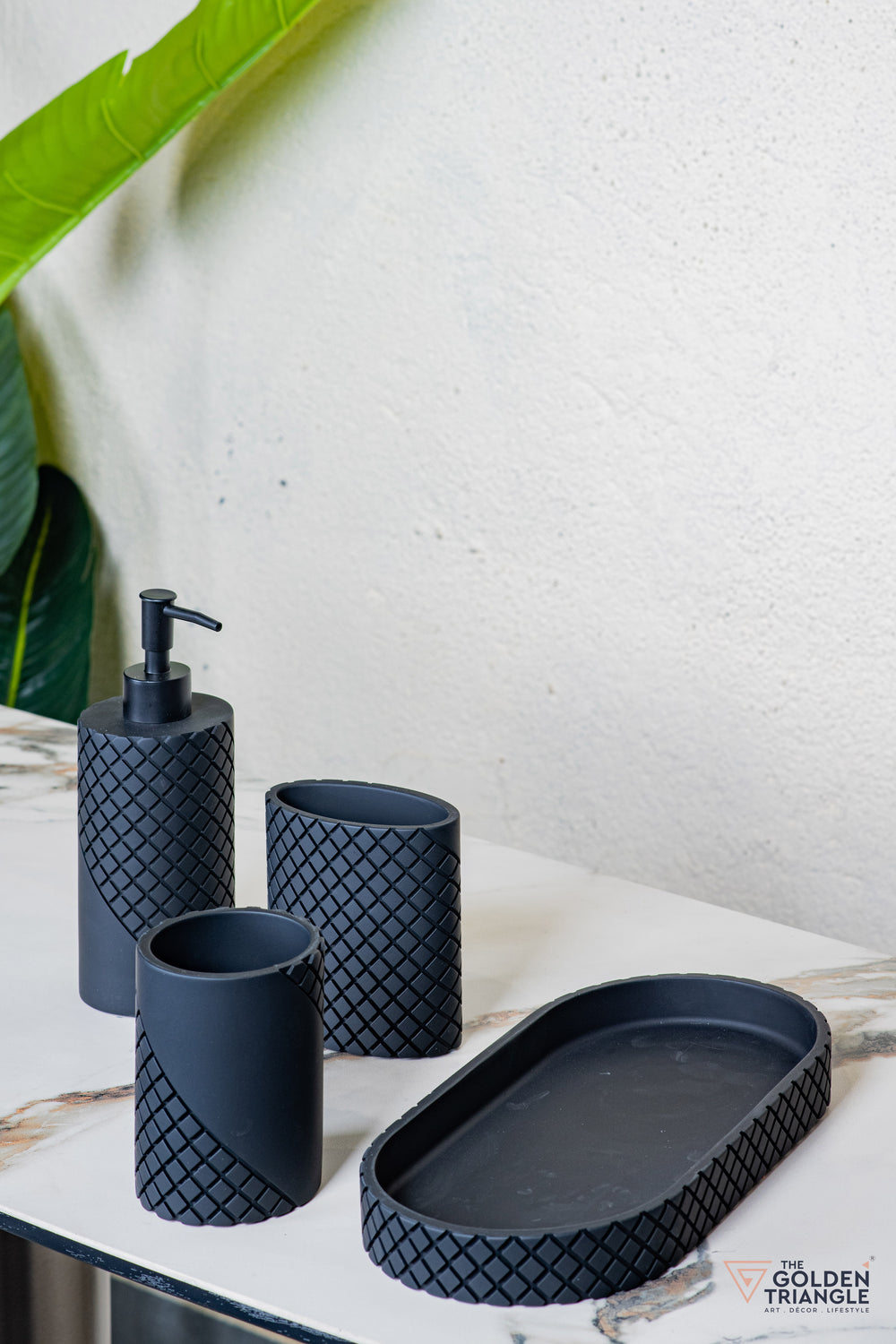 Flux Bathroom Set - Set of 4