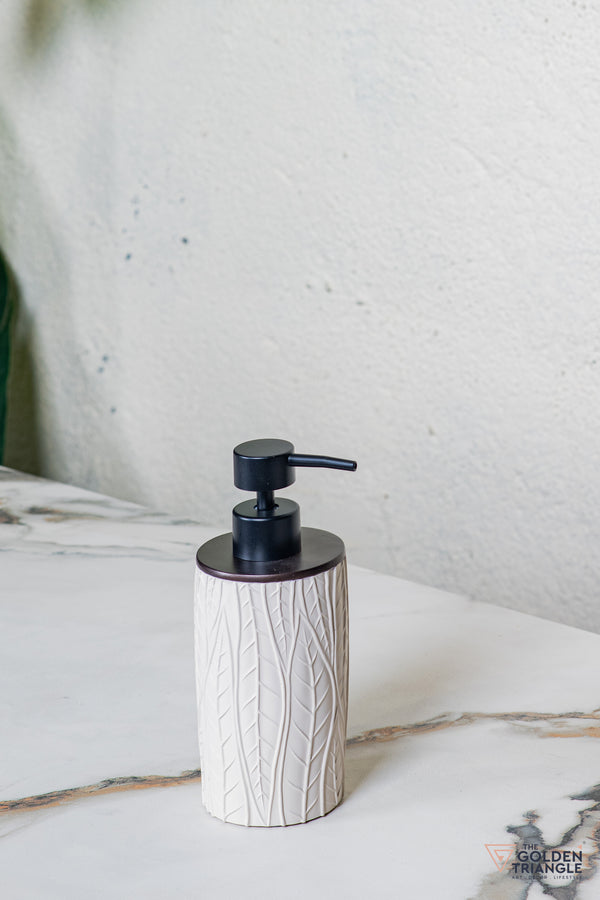 Luxora Bathroom Set - Set of 4