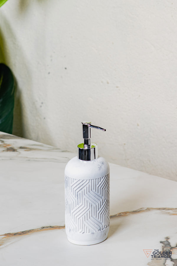 Crest Bathroom Set - Set of 3