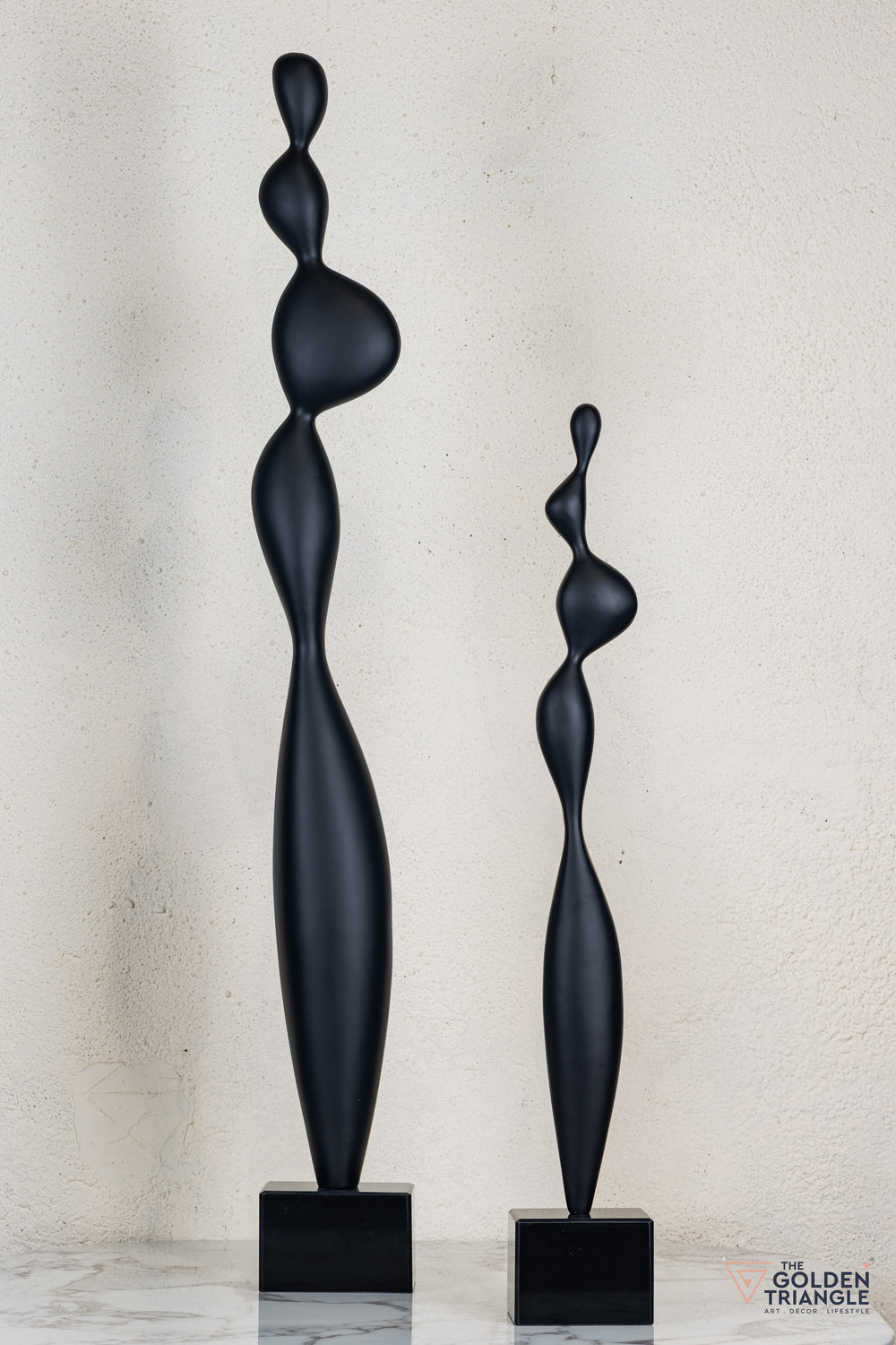Zeo Abstract Sculpture - Black