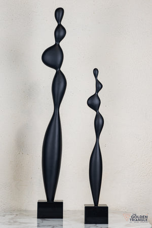 Zeo Abstract Sculpture - Black
